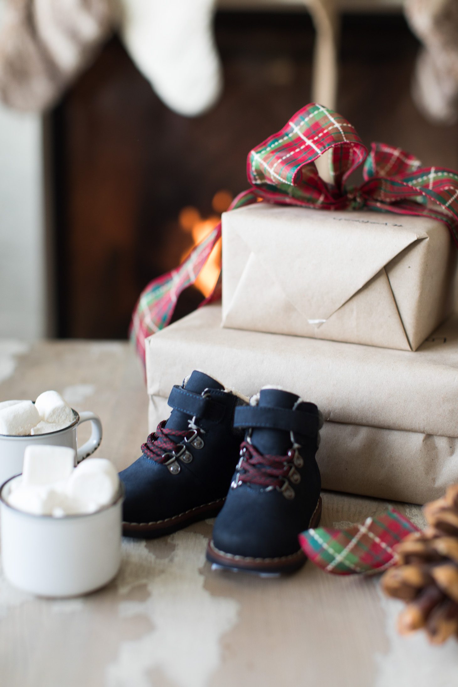13 Fashionable Gift Ideas for the Entire Family